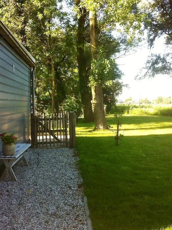 Amsterdam Country Cottage 0*,